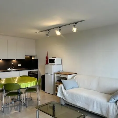 Malgre 0207 Apartment *